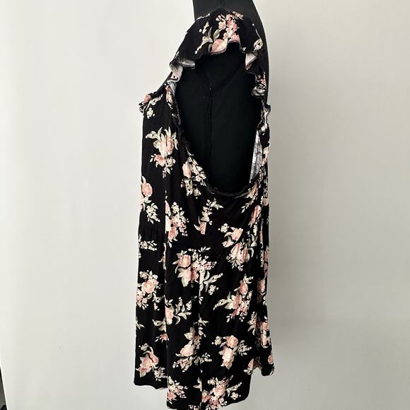 Torrid Size 5 Black Pink Floral Ruffle Sleeve Square Neck Flowy Top Plus - Picture 4 of 9
